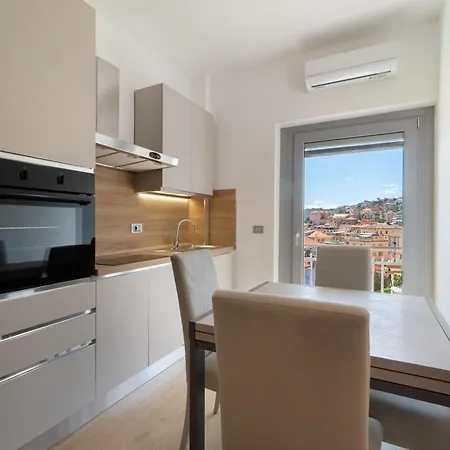 Casa A Prima Vista 公寓 瓦拉泽
